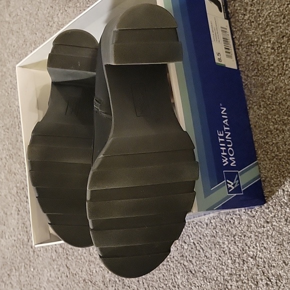 White mountain boots 8.5 - Picture 5 of 7